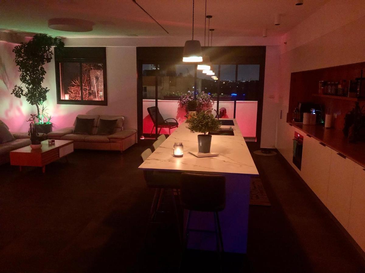 Suite And Room In A Breathtaking New Designed Penthouse In Se Tlv Tel Aviv Ngoại thất bức ảnh