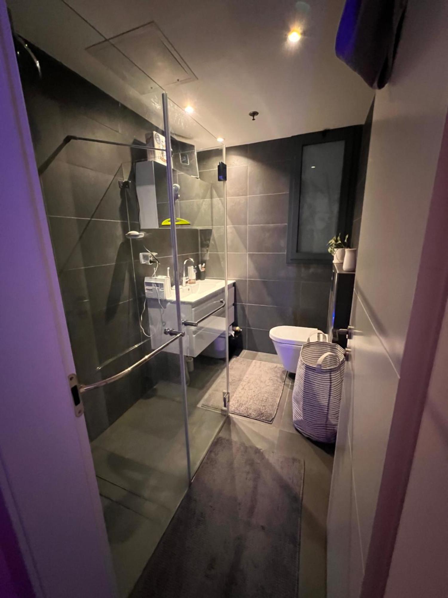 Suite And Room In A Breathtaking New Designed Penthouse In Se Tlv Tel Aviv Ngoại thất bức ảnh